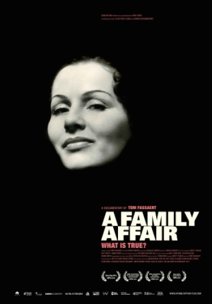  Um Caso de Família (2015) Poster 