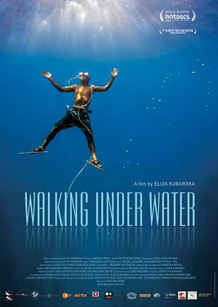  Caminhando Sob A Água  (2014) Poster 