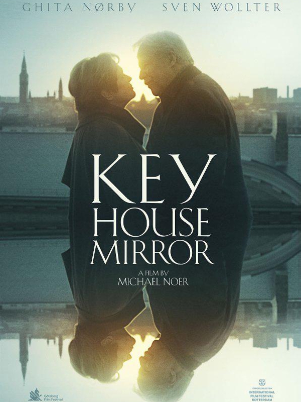  Key House Mirror (2015) Poster 